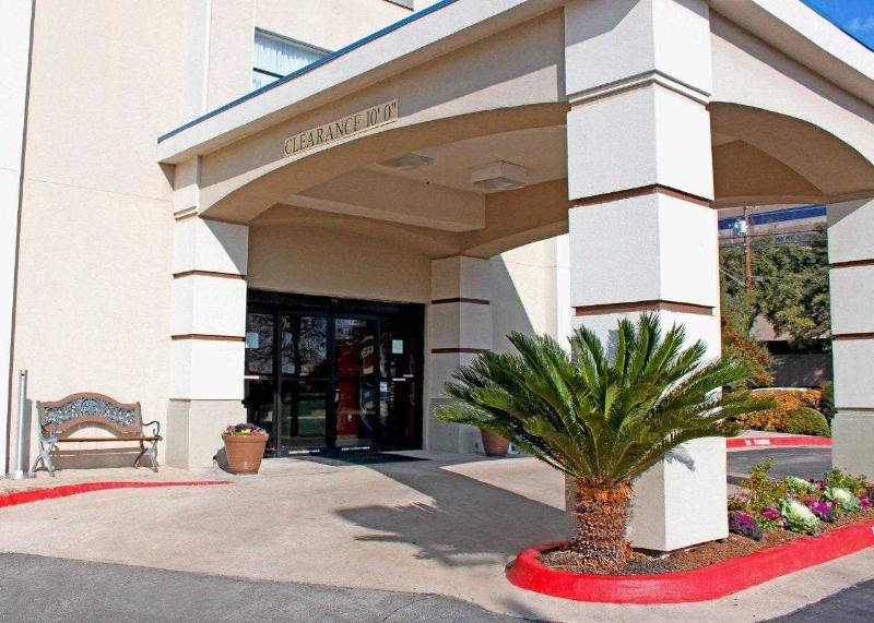Quality Suites Temple Exterior foto