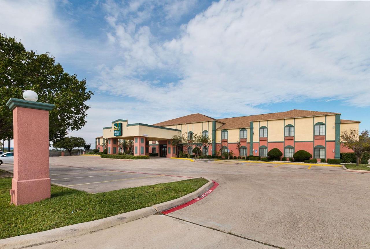 Quality Suites Temple Exterior foto